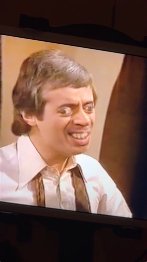 1978 Corrie Snapchat filter = #coronationstreet | Queen Olivia III