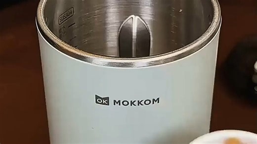 mokkom磨客豆浆机免泡豆直饮，3分钟鲜榨，早餐轻松搞定。无需提前浸泡，操作简单，家人喝得放心，厨房空间更整洁，真实好用体验分享。