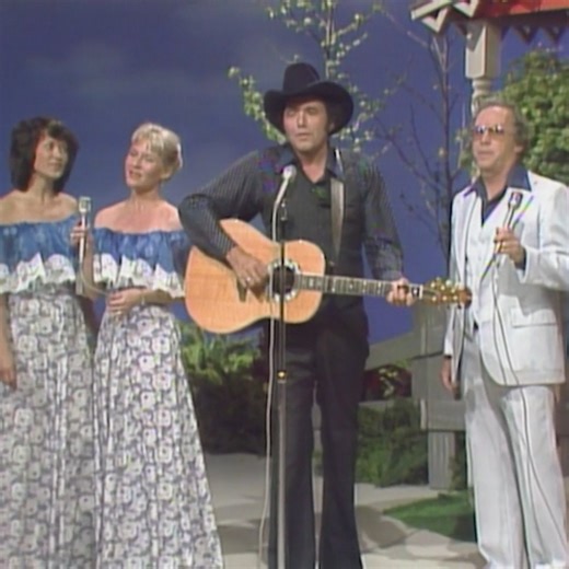 @classic_country_music on Instagram: "Bobby Bare - Ride Me Down Easy. Late 70's #bobbybare"