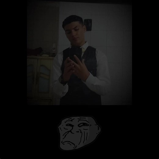 Videos de ⚓MINI MARINO⚓ (@mini.marino0) con “original sound - alien”