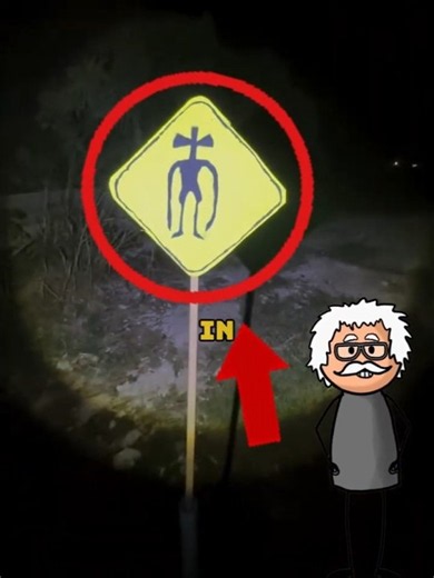If you ever see this Siren Head sign... Run 😨