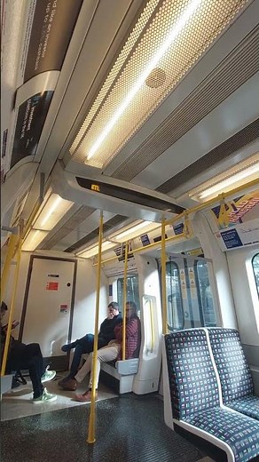 Metropolitan line announcements!