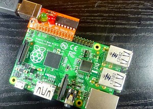 Raspberry Pi Debug Clip Provides Access To The Serial Console (video)