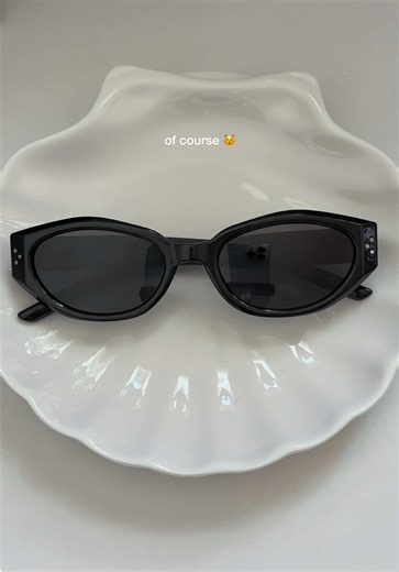 Understanding Polarized Sunglasses with UV Protection