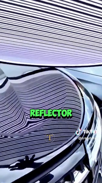 Spotting Car Scams with a Dent Reflector