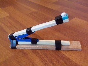 Как сделать катапульту простые самоделки how to make a mini catapult easy homemade