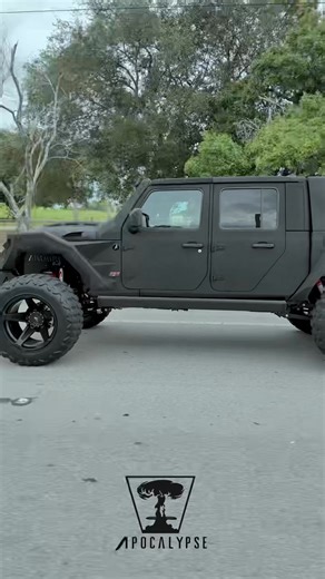 Apocalypse HellFire 6x6 - 500 Horsepower 392 V8 Hemi - Black Armor Apocalypse6x6.com - (954) 231-4429 #hellfire #6x6 #apocalypsetruck #armortruck | Apocalypse Manufacturing