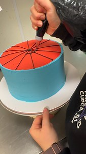The finishing touches of Buttercream on this custom 🕷️ Spider Man Birthday Cake!! #bakery #cake #foryou #explore #cakedecorating | AREA 51 Cupcakery of Naperville