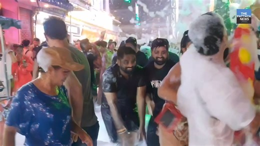 79K views · 918 reactions | Walking Street continues to party, full of people who just don't want to say goodbye to Songkran for another year. | The Pattaya News | Facebook