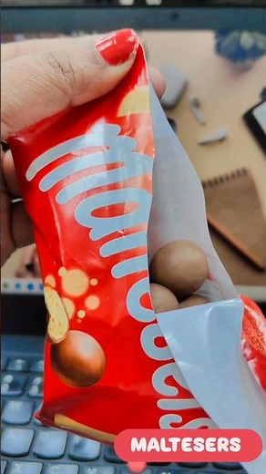 MALTESERS CHOCOLATE BALLS| Small crunchy happiness #malteser #chocolateasmr