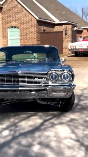 LOWRIDERTV on Instagram: "@lowridertv #LOWRIDER"