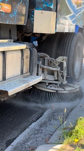 Street Sweeper Sunday! 🧹 • #StreetSweeping #FallCleanup #PavingPrep #ConstructionLife #JobSiteReady #CleanSweep #AsphaltLife #MillingCleanup #SweeperTruck #HeavyEquipment #RoadConstruction #DustControl #WorksiteClean #OntarioConstruction #GTAConstruction #AGTheRoadCleaners #FallVibes #AutumnLeaves #ConstructionServices #SweeperSeason #PavingSeason #InfrastructureMaintenance #KeepItClean #FleetWork #MunicipalServices #OnTheJob #DebrisRemoval #ConstructionCrew #CanadianConstruction | A & G The Ro