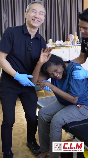 Chris Leong on Instagram: "Aunty have finger problem until cry see before and after Interested in Private Events, Ambassador Opportunities, or Business Proposals? For more information or to book a slot with Master Chris Leong , contact us at : 📱 +60 14 3333 039 https://wa.link/o8fi4e 🗺 Landmark: Look for HYATT PLACE KUALA LUMPUR (Roundabout) 📍 CLM Pavilion 2 Premium Outlet Booking: Google Maps: https://goo.gl/maps/iNsuu67WoHtjKLta7 🇲🇾CLM Branches in KL (Malaysia): CLM Sri Petaling: +60 12 9