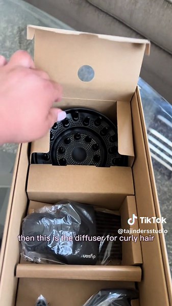 Unbox the Dyson Supersonic r Professional hair dryer. It has such a clean finish and is ergonomic for hairstylists 👍🏽. I can’t wait to use it. Drop a comment if you want me to do a review ‼️ #dysonsupersonicr #dysonhairpro #dysonhair #dyson #dysonsupersonic #dysonunboxing #dysontechnology #unboxing #tajindersstudio #hairstylist #hairstylistoftiktok #behindthechair #torontohairstylist