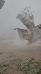 97K views · 1.3K reactions | Scary moments when Category 4 Hurricane Ida blew off this roof of a building in Raceland, Louisiana! Permission: Angela Pback | Live Storm Chasers | Facebook