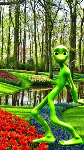 damito cosita funny alien dance #short #youtubeshorts #vairalvideo