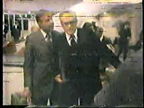 EF Hutton commercial