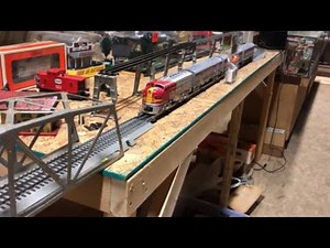 New Old Stock MTH Santa Fe F3 starter train set.