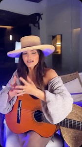 Ana Bárbara on Instagram: "#live #reinagruperatour 2024 ‼️"