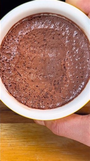 Mousse de chocolate con un ingrediente