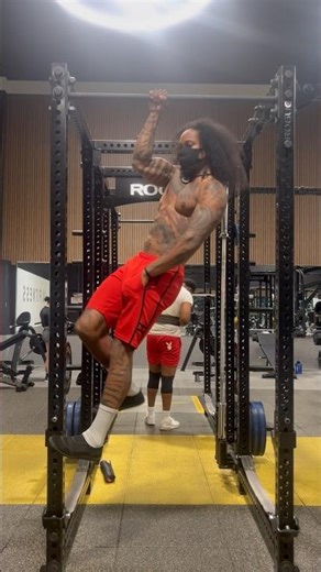 Chris Brown Bar Flow 👽 🎶 #chrisbrown #calisthenics #gym #workout #dance #fitness #shorts #fyp #yt