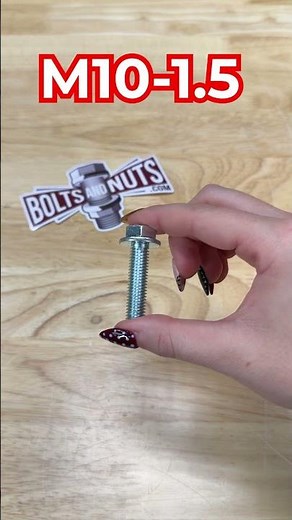 How to measure a bolt in 3 simple steps! #fasteners #bolts #boltgauge #mechanic #howto #knowledge