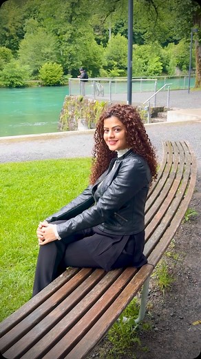 Have you heard #GuzarneDo yet? Out now on @hitz.music.official ! Composed by my fav @nareshsharmamusic16 ji! | Palak Muchhal