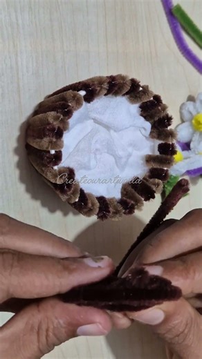 🌼 Handmade DIY Pipe Cleaner Flowers | Flower Pot With Pipe Cleaner #handmade #pipecleaner #shorts