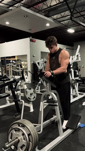 Effective Back Training for Width and Thickness