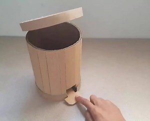 218K views · 3.4K shares | Make a trash bin from cardboard  Creator: stonat [youtu.be/2c3okKJTV7w] ‍♂️ Follow us: instagram.com/lifehackme21  | Lifehackme | Facebook