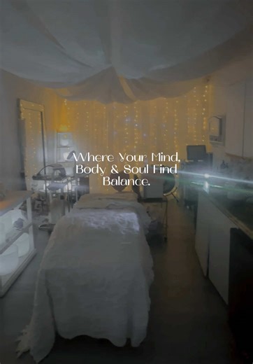 Serenity Spa and Wellness is a space to slow down and reconnect. Nurturing facials, intuitive massage, and restorative Reiki healing, each service thoughtfully designed to support your well-being from the inside out. Book your moment of Serenity. #holisticesthetician #simivalleyesthetician #simivalleyfacials #simivalleymassage #simivalleyreiki