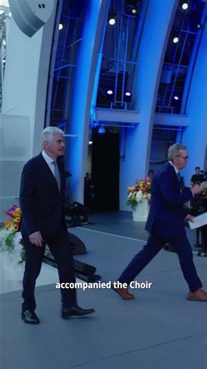 Tabernacle Choir Brings Hope to the Hollywood Bowl
