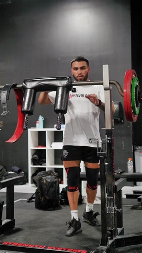 Building a Stronger Squat with an SSB Bar: Tips and Techniques