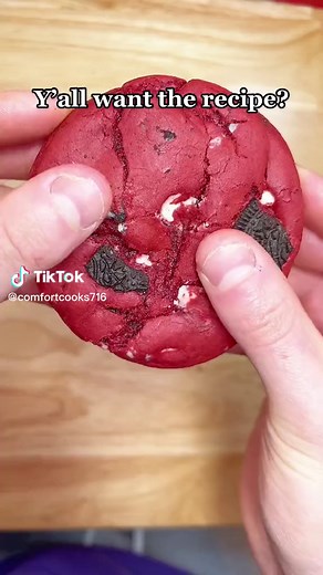 Delicious Clifford Cookies Recipe | ComfortCooks716