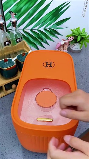 Tempat Beras Pintar yang Lagi Viral di Dapur! #alatdapur #ricedispenser #tempatberas l #shorts