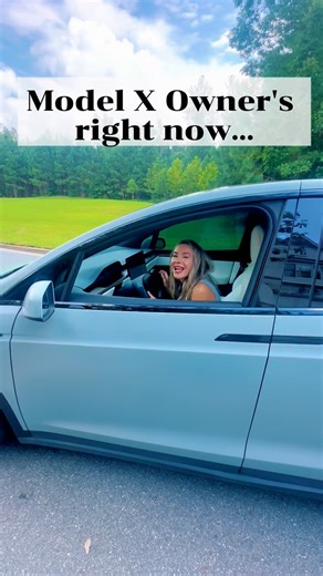 Kim Java 🧿 on Instagram: "Did Tesla just make the ‘family Tesla’… not the X? 👀 #ModelYL @teslamotors #Tesla #ModelY #ModelX #EV #TechNews #FamilyEV #Reels 🎥 @GeekLaii"