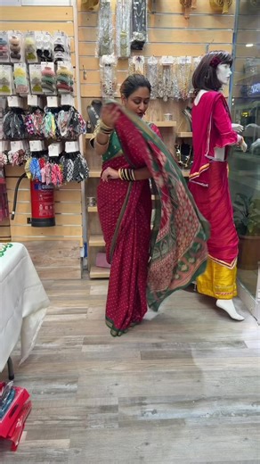 Discover Elegant Sarees and Accessories at Vip Fashion