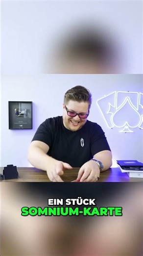 Visually insane!! #magictricks #magician #magictrick #cardtrick