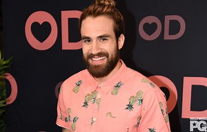 « Les triangles amoureux s'en viennent », confie Jay Du Temple - Hollywoodpq.com