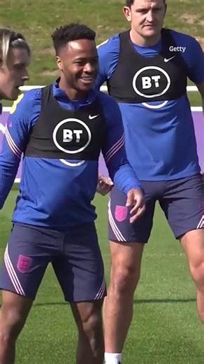 Raheem Sterling 'hopes to join Chelsea's rivals' after snubbing West Ham | Dream Team