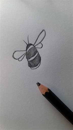 Simple Bee Drawing! 🐝 Fast Tutorial ✏️ #foryou #drawing #art #easydrawing #shorts #howtodraw #sketch