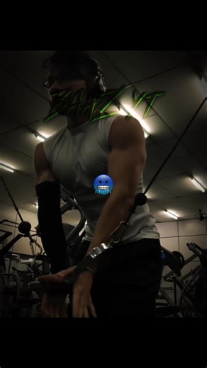 Gaming Skills + Beast Physique 😳💪🎮