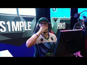 Coldzera's jumping AWP with S1mple Reaction and crowd reaction