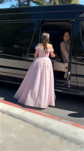 Luxury Limo Service Anaheim California | Best Airport And Event Transportation Service