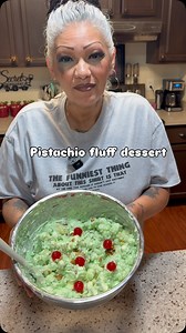7 ingredient pistachio fluff dessert #fyp #viral #discoverpage #trending #cookwithme #explorepageًًً #easyrecipe #dessert #pistachio #dessertideas | Diana Griego