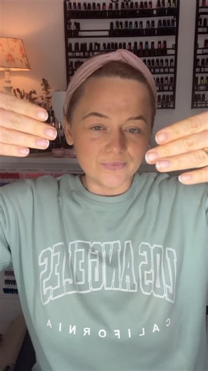 💅Lyni's Nailshop on Instagram: "Nägel in 10 Minuten #pressonnails #softgeltips #lynisnailshop"