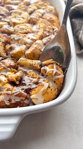 Cinnamon Roll Casserole — an easy breakfast casserole with just a few ingredients (easy enough for kids to make)Comment “CASSEROLE” and we’ll send you the link! | The Recipe Rebel