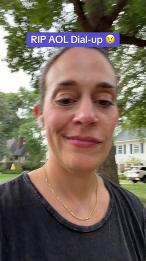 Remember when being online was fun and there was something new to discover everyday? I miss that. RIP to AOL Dial-up #millennial #genx #stumbleupon #startupjourney #femalefounder