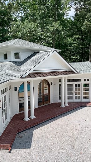 13K views · 247 reactions | ROUND top door INSTALLATION day! #gotitcoach #roundtop #roundtopdoors #poolhouse #custom #custombuilder #customhomebuilder #columns #remodel #newconstruction #doors #frenchdoors #installation #protip #doorsweep #diy #tips #georgeous #stain #clearcoat #refinish #spectralaser | wkdconstllc | Facebook