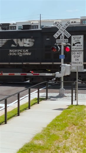 Norfolk Southern on Instagram: "How many railroad crossing signs do you know? 🚂 Whether you’re driving, biking, or walking, recognizing these signs could save your life. Stay alert, stay safe—and as always, when you #SeeTracksThinkTrain! @operation_lifesaver_inc"